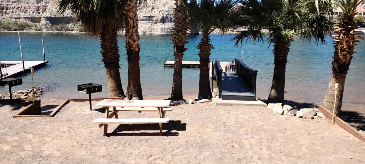#2 Bedroom Cozy Suite, 1 Min Walk To The # Appartement Bullhead City